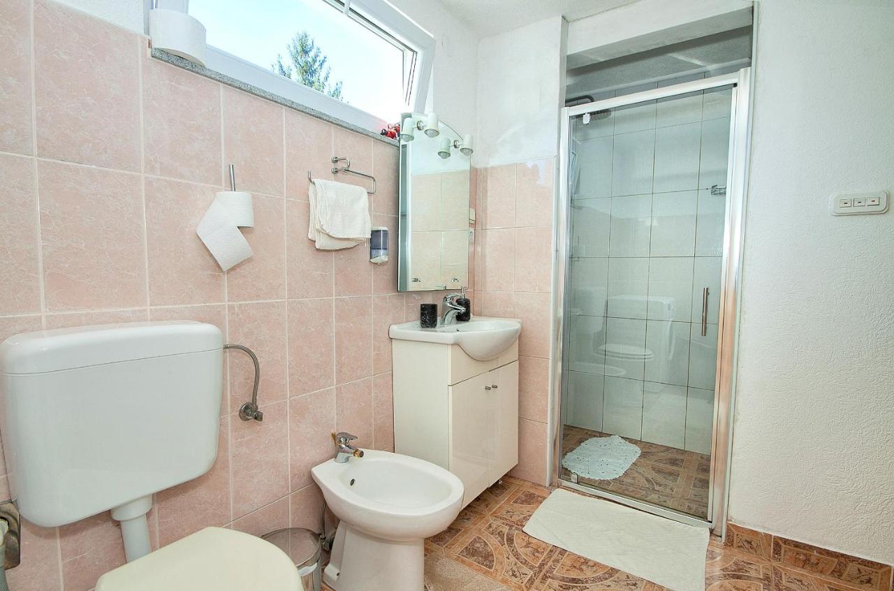 Apartment Ilija Rakovica Exterior foto
